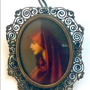 Antique vintage miniature portrait brooch pendant